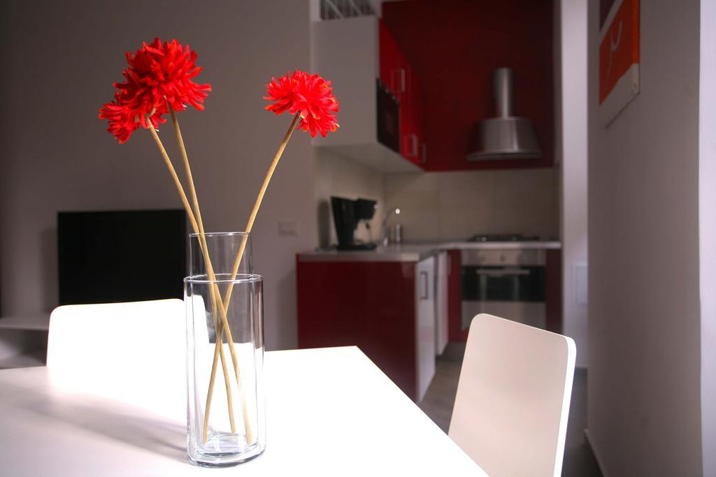 Ferienwohnung Red Flat In Rom Zimmer foto